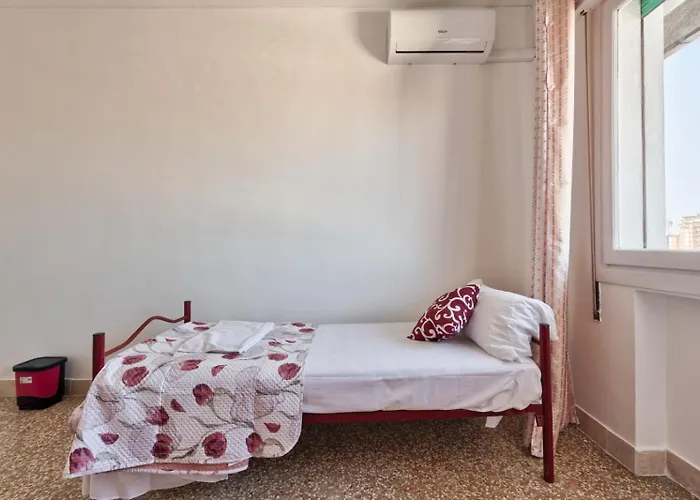 Venice Mahdi Train Station