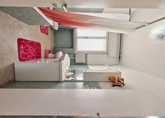 Venice Mahdi Train Station Appartement