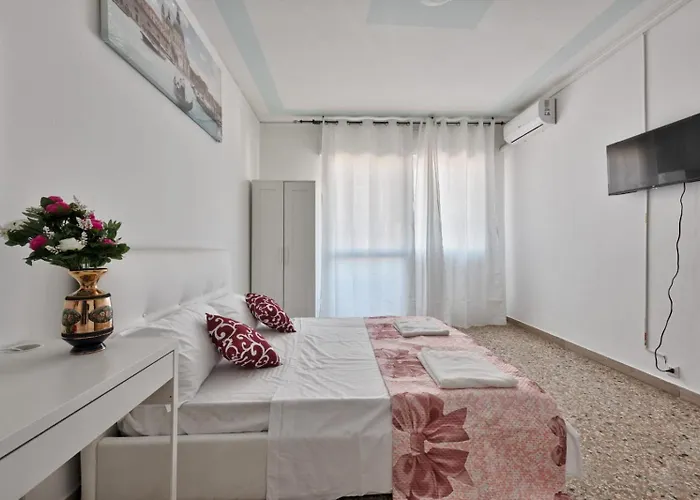 Appartement Venice Mahdi Train Station *