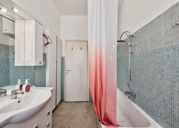 Appartement Venice Mahdi Train Station